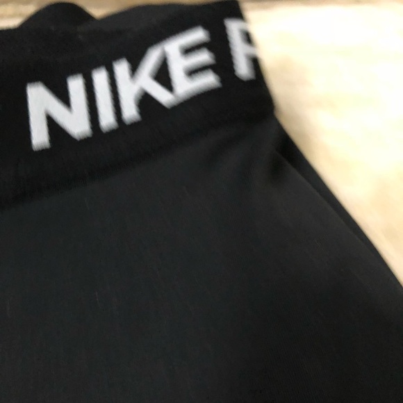 NWOT Nike pro leggings size medium and small - Picture 3 of 5